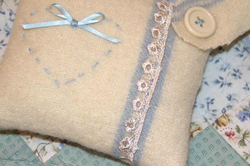 Lauren Manoogian Handwoven Brushed Blanket in Lavender