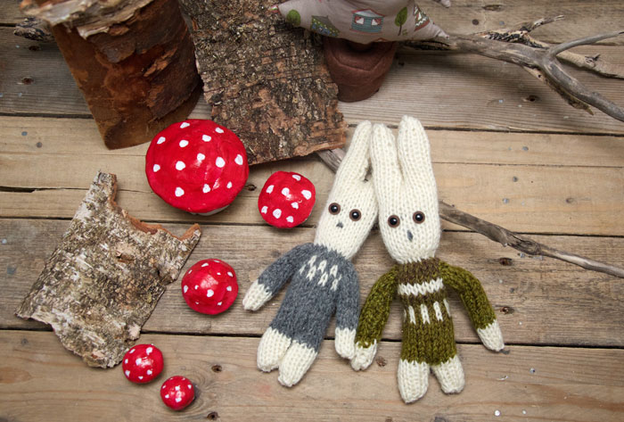 knitted bunnies