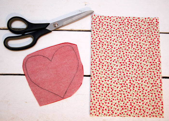 Heart Notebook Cover A5 - Free Pattern