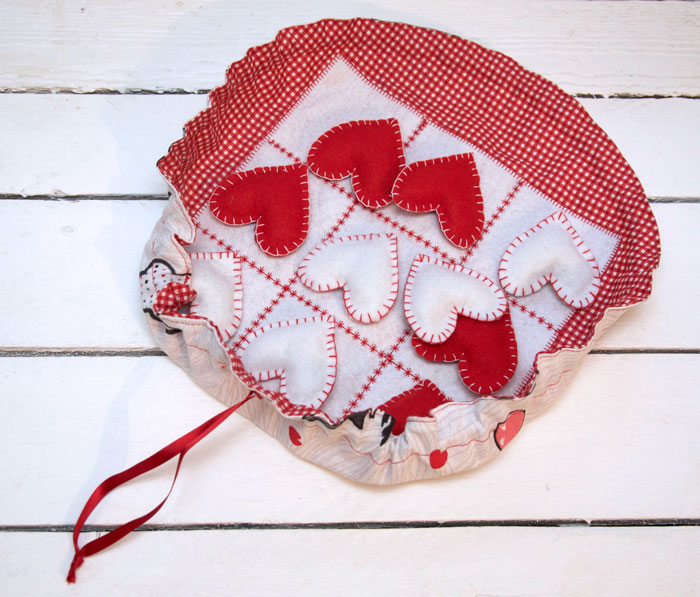 hearts tic tac toe free pattern and tutorial